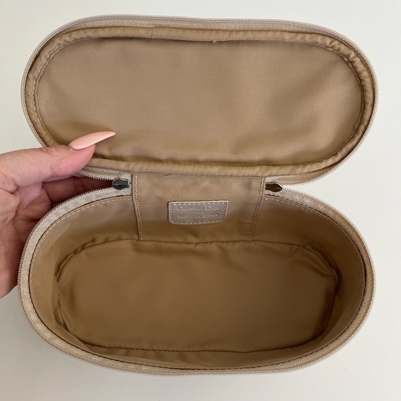 Auth VTG DIOR Monogram Canvas Cosmetics Bag - Picture 8 of 9